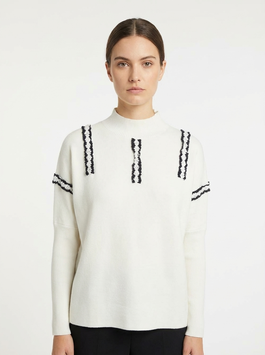 Textured Trim Blouse