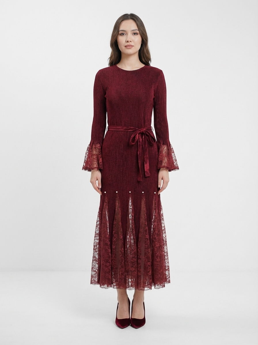 فستان ميدي دانتيل