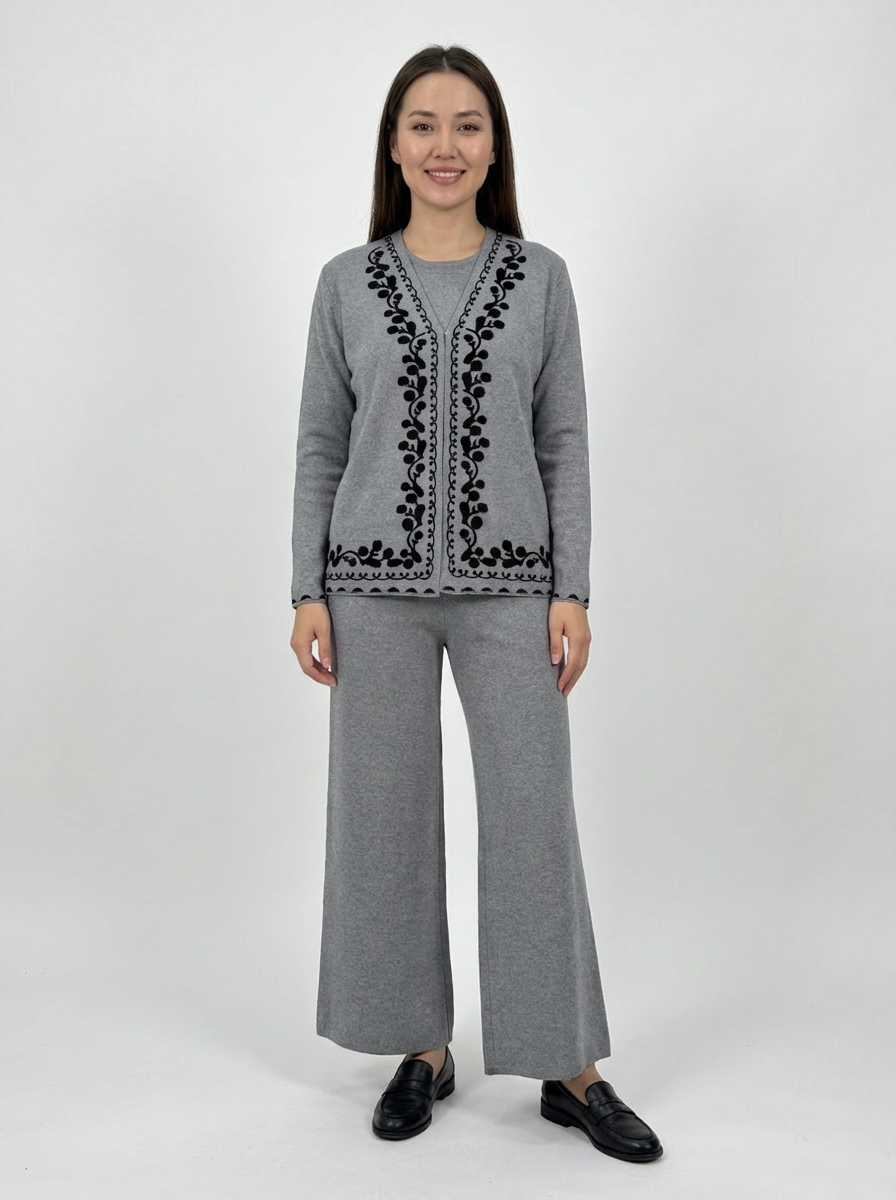 Trim Embroidered Knit Set